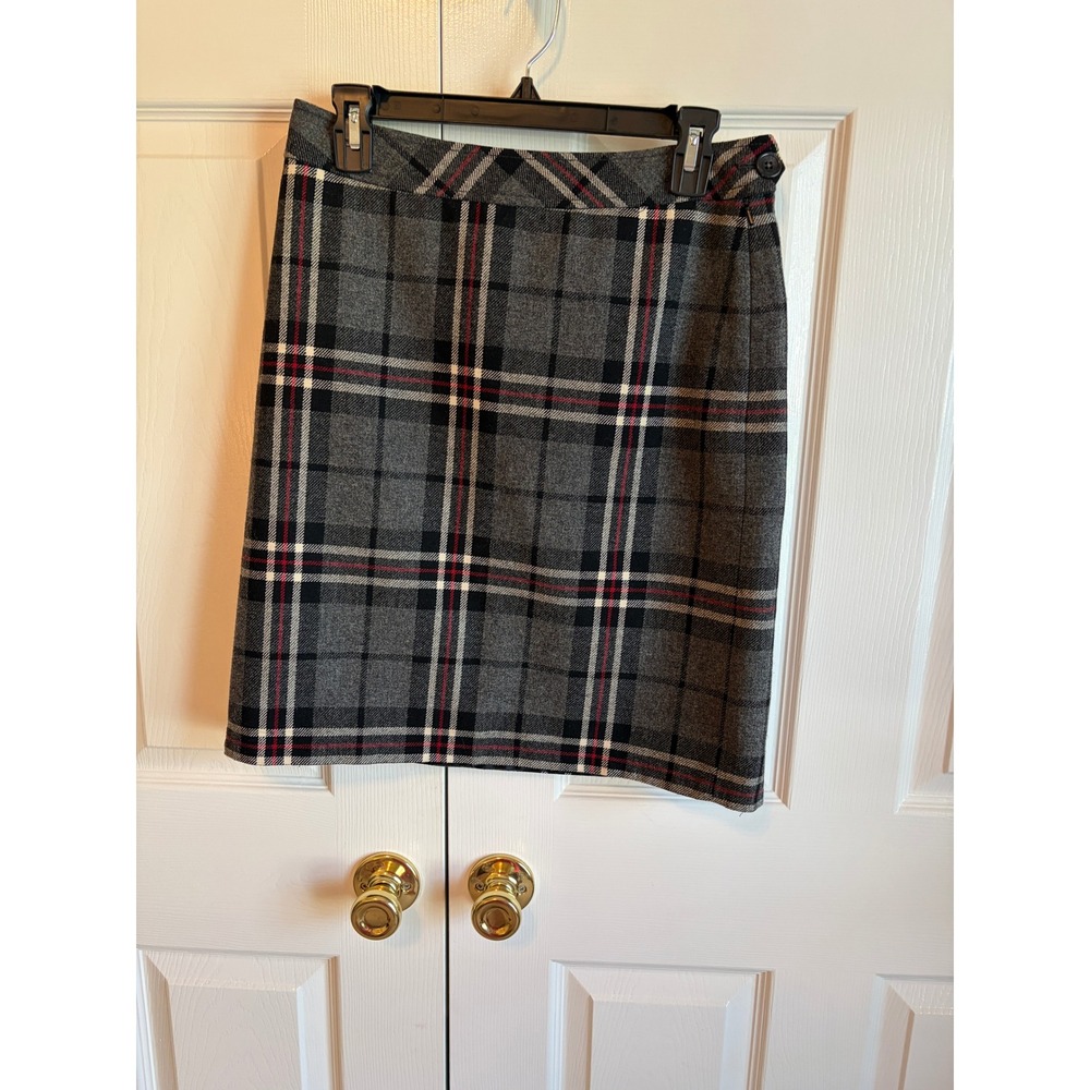 Eddie Bauer Womens Gray Plaid 100% Wool Mini Skirt Size 2 Lined Academic Classic